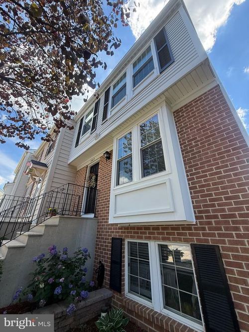2-2-11413 Red Jade Ct, UPPER MARLBORO, MD, 20774-1584 | Card Image