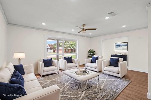 3301 Peachtree Ln, Pantego, TX, 76013-3118 | Card Image