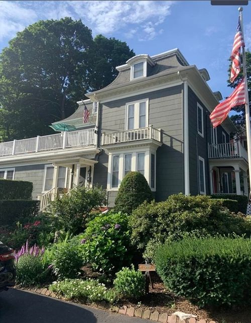 2-15 Chestnut St, Melrose, MA, 02176-5306 | Card Image