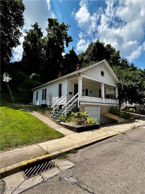 329 N 7th St, Marietta, OH, 45750-2022 | Card Image