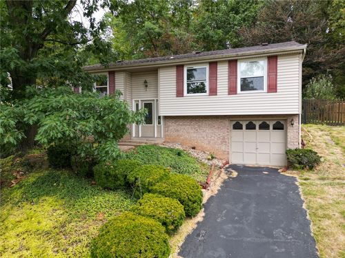 1613 Shawmut Dr, Glenshaw, PA, 15116-2527 | Card Image