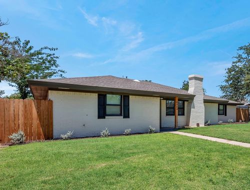 2404 Northtown Ct, Midland, TX, 79705-4317 | Card Image