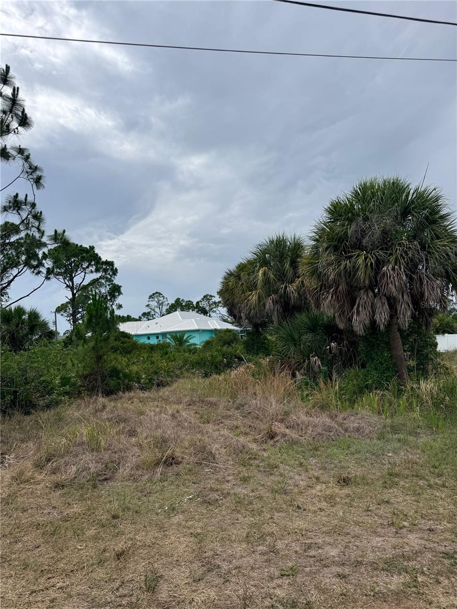 Land in ROTONDA WEST 3