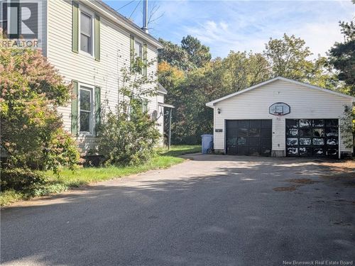 48 Church St, Miramichi, NB, E1N1T3 | Card Image