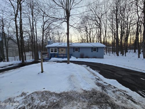 409 Northampton Rd, Tobyhanna, PA, 18466-8256 | Card Image