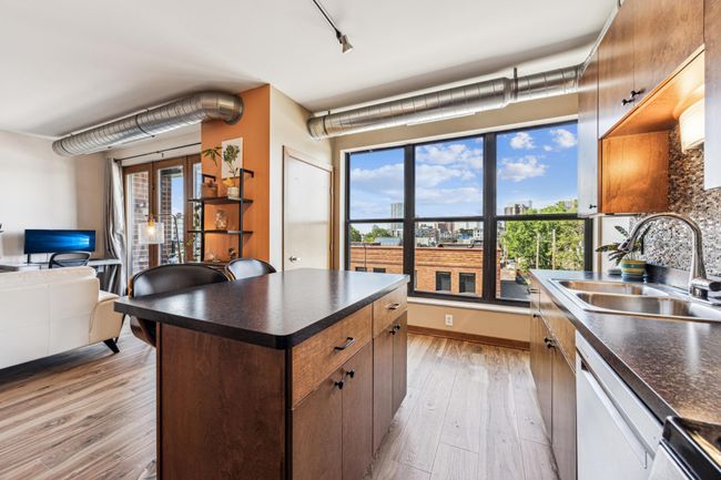 Extra Space Near Window for Dining Room Table | Image 6