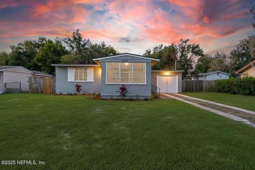 825 Gates St, Jacksonville, FL, 32208-3420 | Card Image
