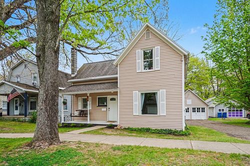 639 Ely St, Allegan, MI, 49010-1541 | Card Image