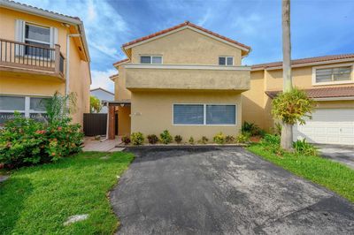 13216 Sw 9th Ter, House other with 3 bedrooms, 2 bathrooms and null parking in Miami FL | Image 1