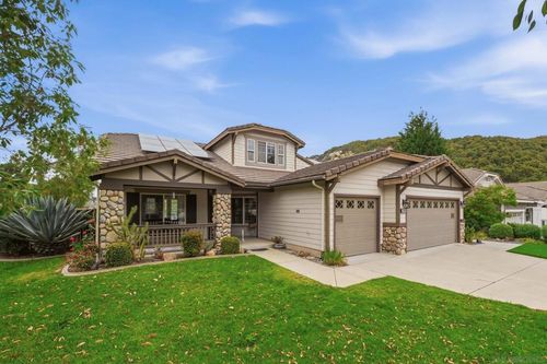 3204 Meadow Creek, Escondido, CA, 92027 | Card Image