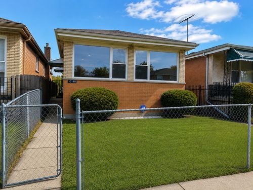 332 W 100th St, Chicago, IL, 60628-1911 | Card Image