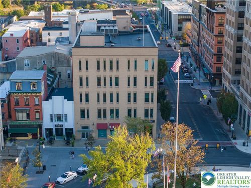 3e-16 Centre Square, EASTON, PA, 18042 | Card Image