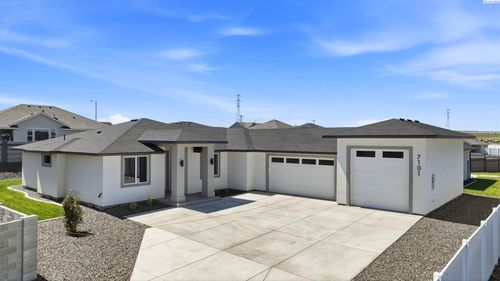 7101 W 34th Pl, Kennewick, WA, 99338-5667 | Card Image
