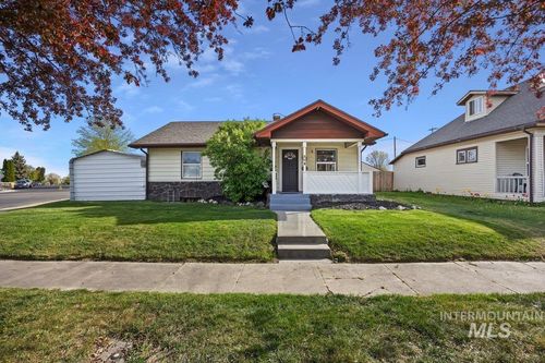 460 6th Ave N, Twin Falls, ID, 83301-5949 | Card Image