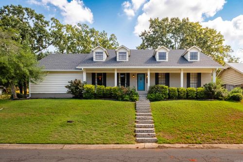 3105 Echo Valley Dr, Little Rock, AR, 72227-3123 | Card Image