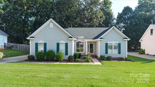 240 Rose St, Mooresville, NC, 28117-8047 | Card Image