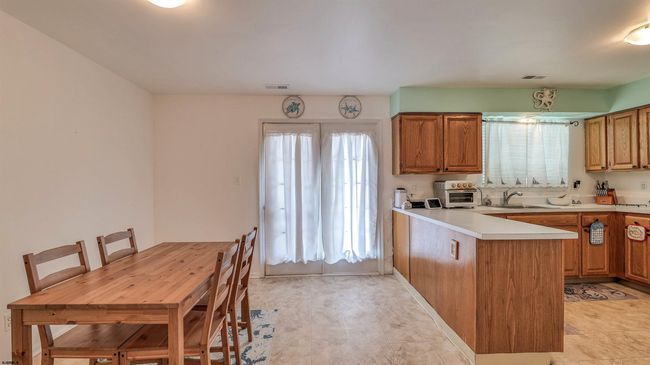1566 - 1566 Washington Ct, Condo with 3 bedrooms, 3 bathrooms and null parking in Mays Landing NJ | Image 10