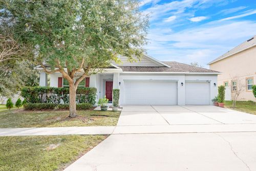 124 Maravilla Way, GROVELAND, FL, 34736-8049 | Card Image