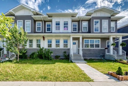 456 W Lakeview Dr, Chestermere, AB, T1X2A4 | Card Image