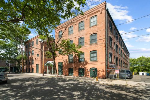 unit-307-43 Chestnut St, New Haven, CT, 06511-5778 | Card Image
