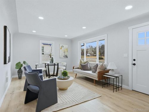 3280 S Gilpin St, Englewood, CO, 80113-3025 | Card Image