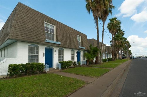 1201 N 77 Sunshine Strip, Harlingen, TX, 78550-8824 | Card Image
