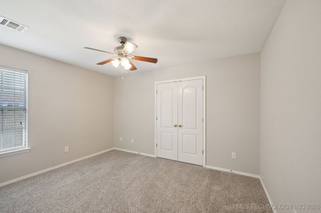 Guest Bedroom 1 | Image 14
