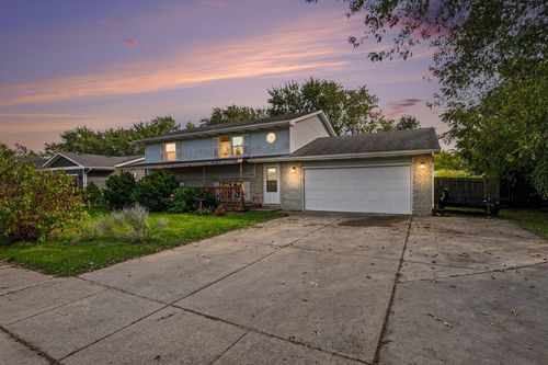 641 Seminole Dr, Lowell, IN, 46356-4607 | Card Image