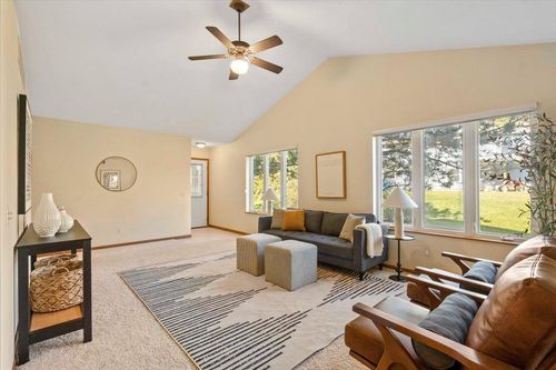 399 Michele Street, Mount Horeb, WI, 53572 | Card Image