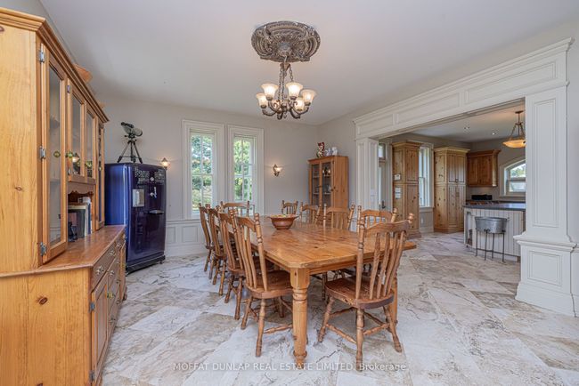 16089 Shaws Creek Rd, House other with 3 bedrooms, 3 bathrooms and 10 parking in Caledon ON | Image 6