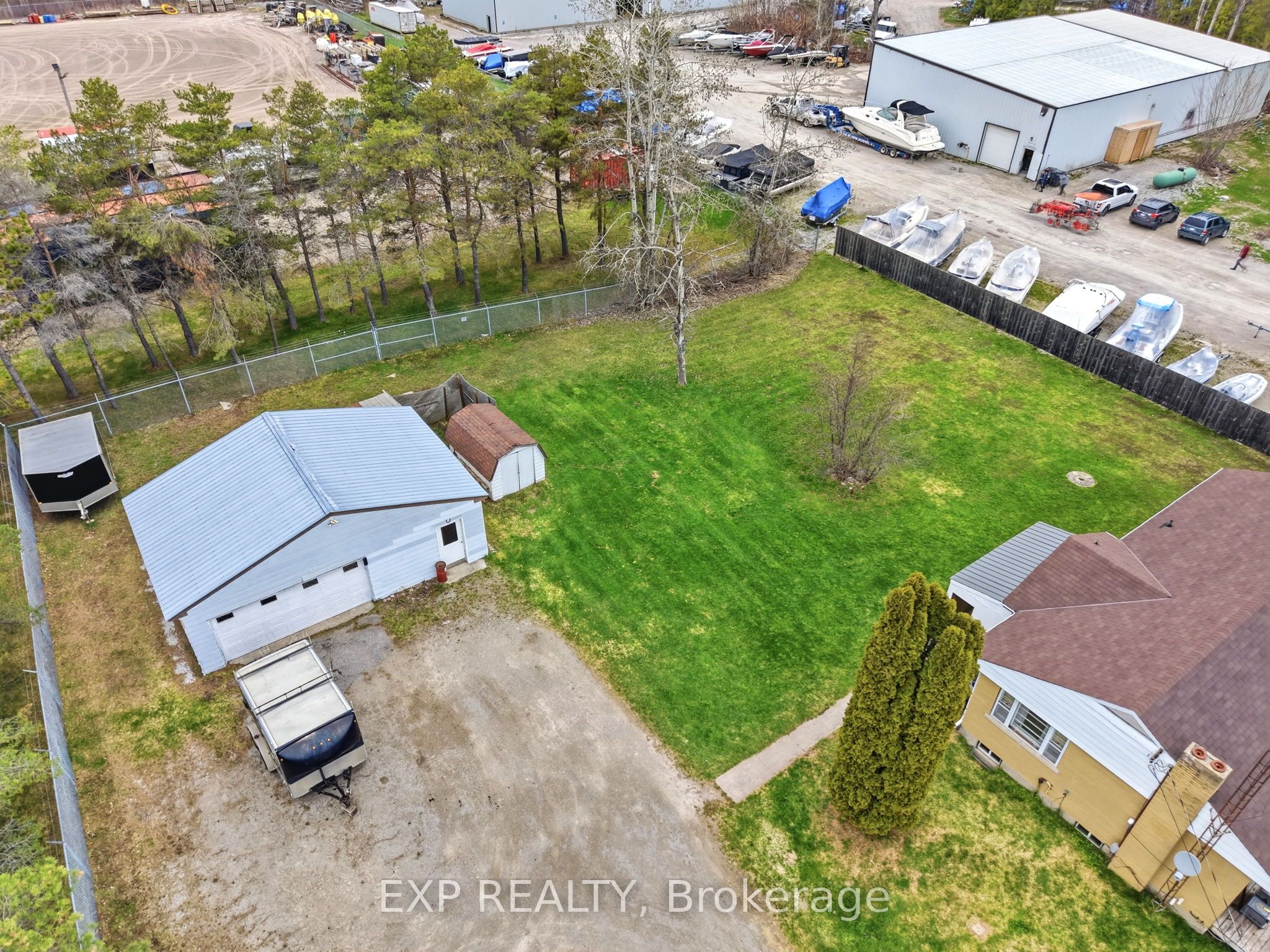 Commercial Sale in Severn 4