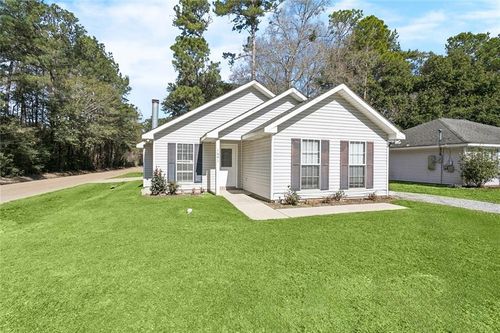 1641 Clover St, Mandeville, LA, 70448-8327 | Card Image