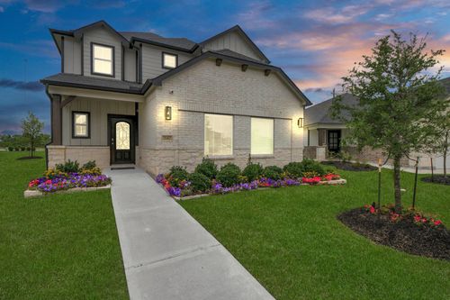 2142 Emerald Diamond Ct, Fresno, TX, 77545-2195 | Card Image