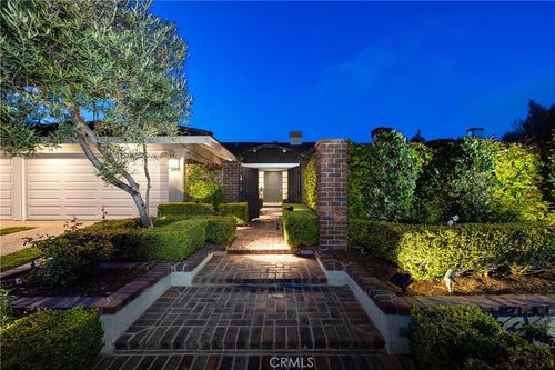 877 Sandcastle Dr, Corona del Mar, CA, 92625-1615 | Card Image