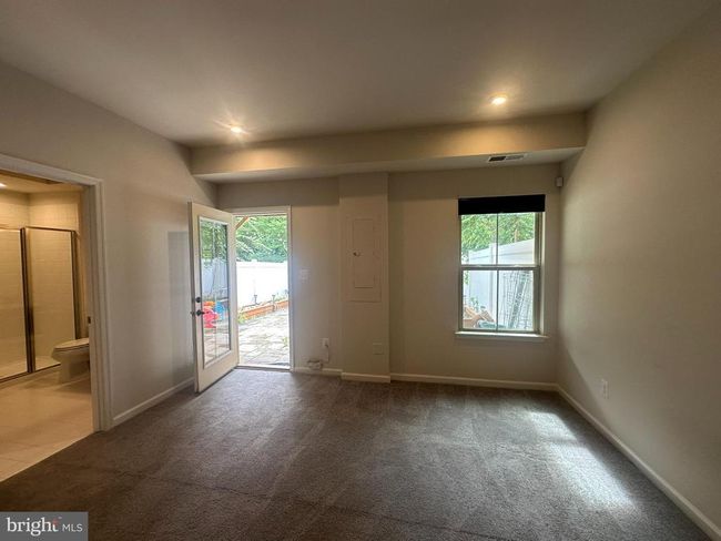 10402 Steeplechase Run Ln, Townhouse with 3 bedrooms, 4 bathrooms and null parking in MANASSAS VA | Image 33