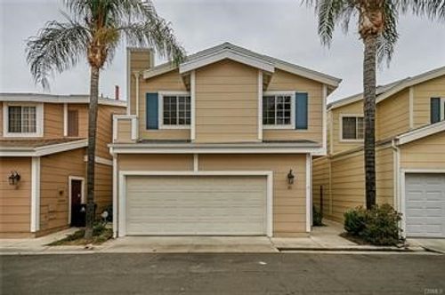 34-17726 Kinzie St, Northridge, CA, 91325 | Card Image