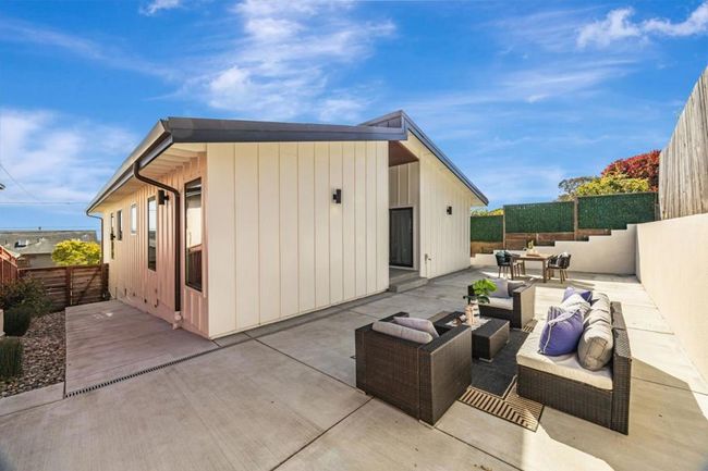 651 Stetson St, House other with 3 bedrooms, 2 bathrooms and 2 parking in Moss Beach CA | Image 26