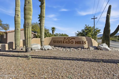 10627 E Northern Crest Drive, Tucson, AZ, 85748 | Card Image