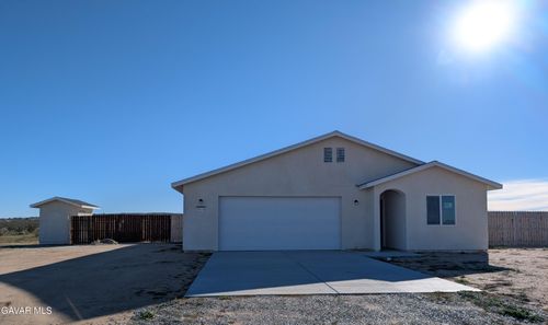 9878 Magnolia Ave, California City, CA, 93505 | Card Image