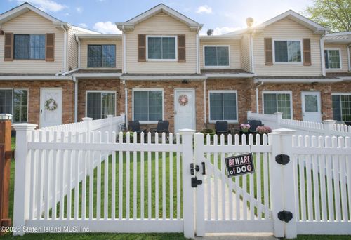 21 Ferndale Ave, Staten Island, NY, 10314-4857 | Card Image