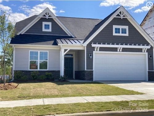 5775 Crown Ter, Hickory, NC, 28601-9406 | Card Image