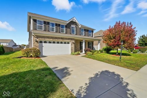 8178 Kilborn Way, Avon, IN, 46123-5542 | Card Image