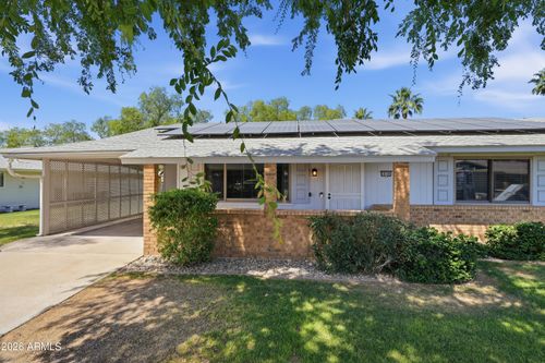 10105 W Kingswood Cir, Sun City, AZ, 85351-1936 | Card Image