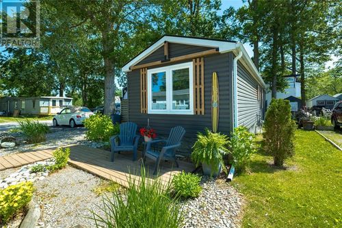 13-2891 Old Lakeshore Rd, Bright's Grove, ON, N0N1C0 | Card Image
