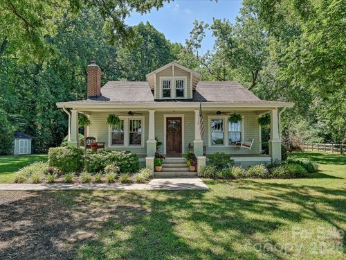 3514 Kelly Rd, Charlotte, NC, 28216-5731 | Card Image