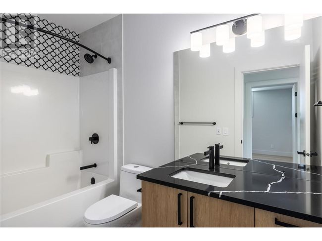 709 Carleton St, House other with 5 bedrooms, 4 bathrooms and 6 parking in Kelowna BC | Image 25