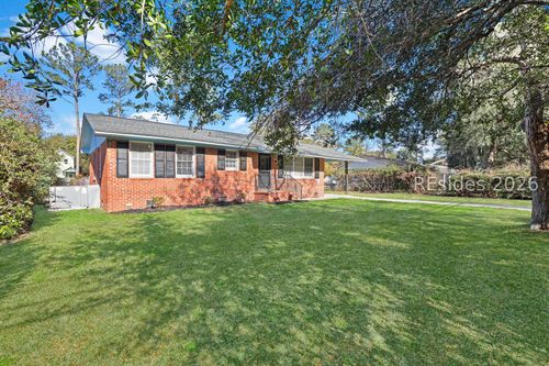 2701 Southside Blvd, Beaufort, SC, 29902-6543 | Card Image