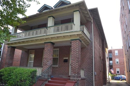 2-621 W Princess Anne Rd, Norfolk, VA, 23517-1805 | Card Image