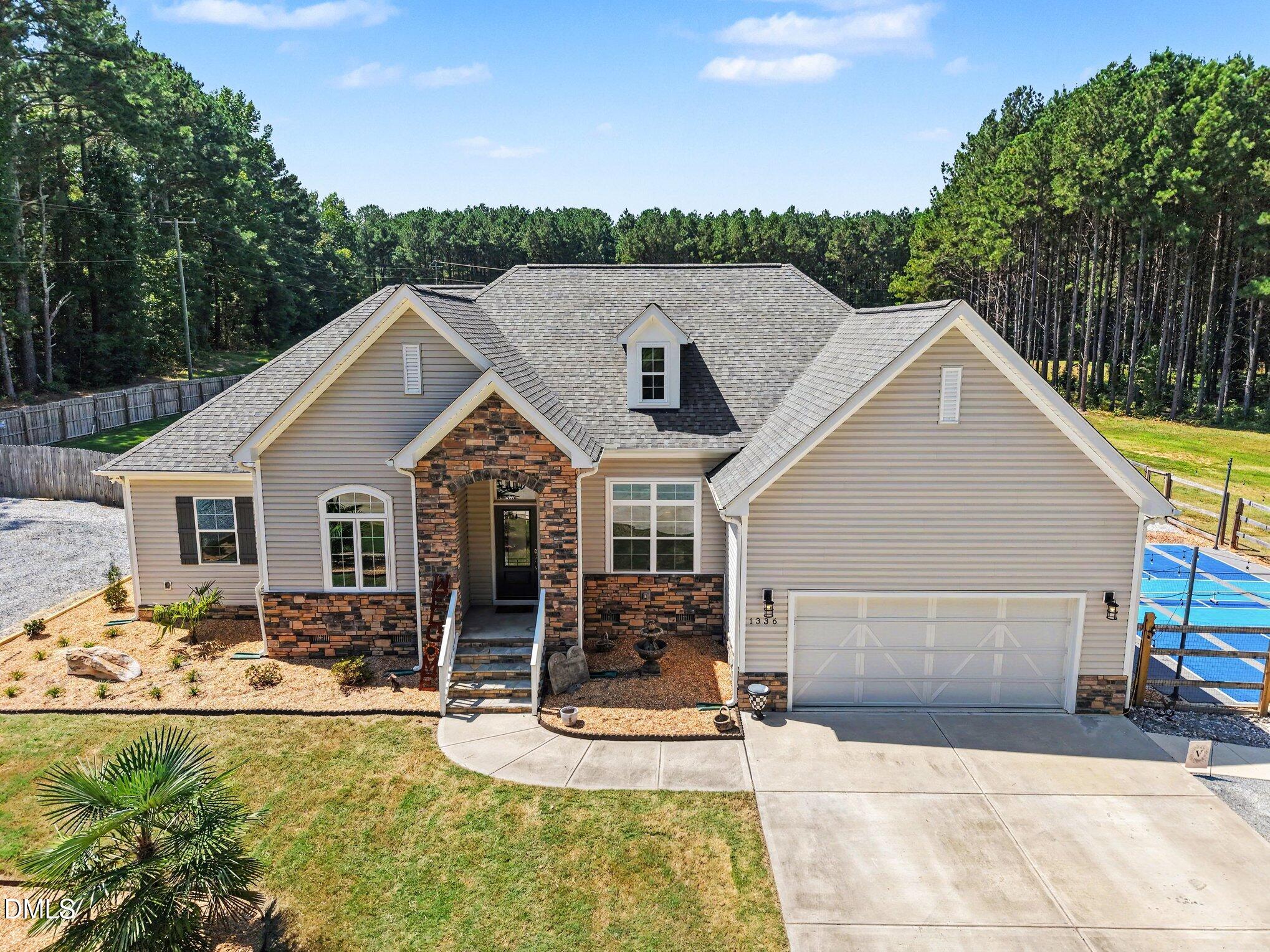 Residential in Benson