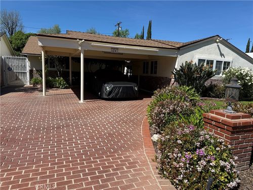 5247 Buffalo Ave, Sherman Oaks, CA, 91401-5932 | Card Image